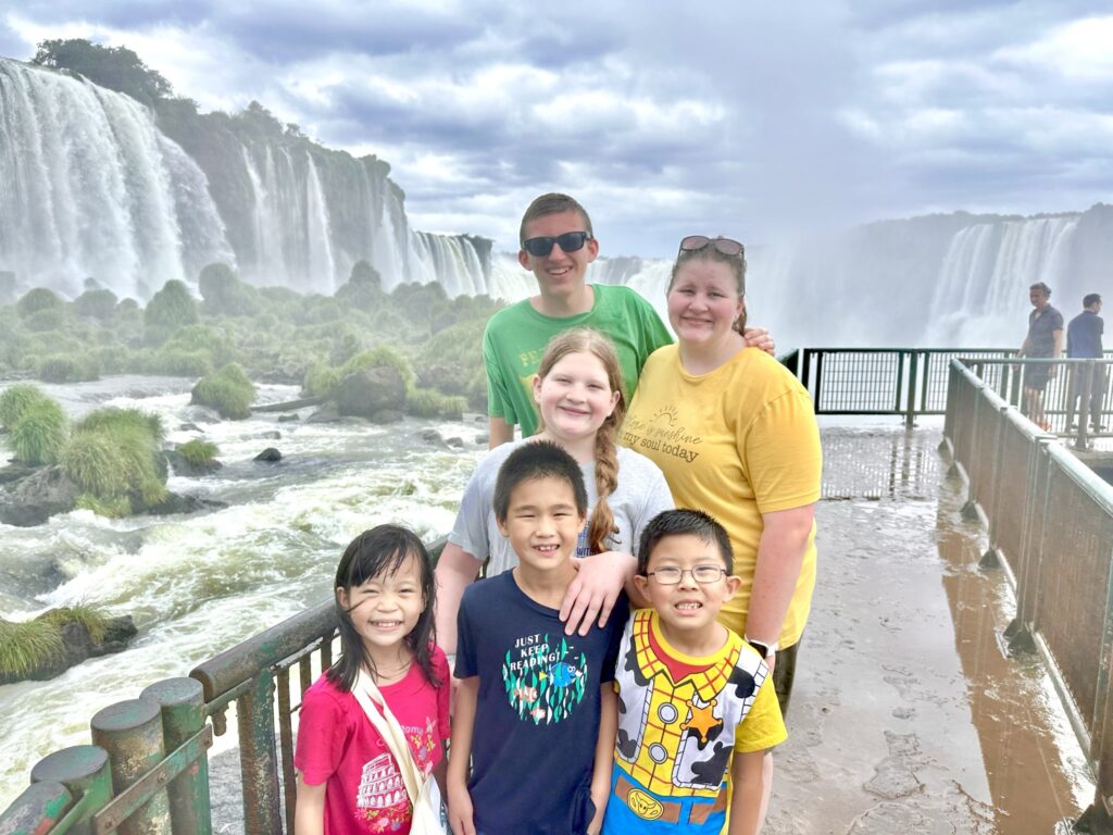 Iguassu falls, brazil size