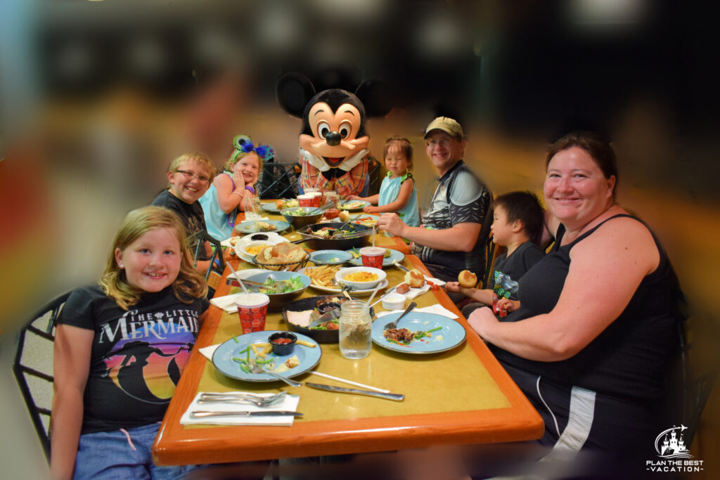 character meal at garden grill at epcot