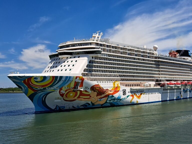 Norweigan Cruise Line Review