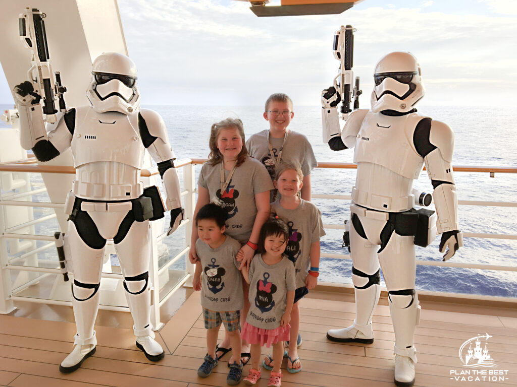 disney star wars cruise with characters