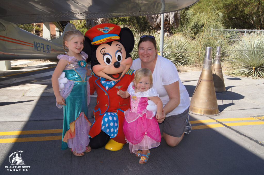 Disneyland Soarin Minnie Mouse with cute little girls dressed like princesses
