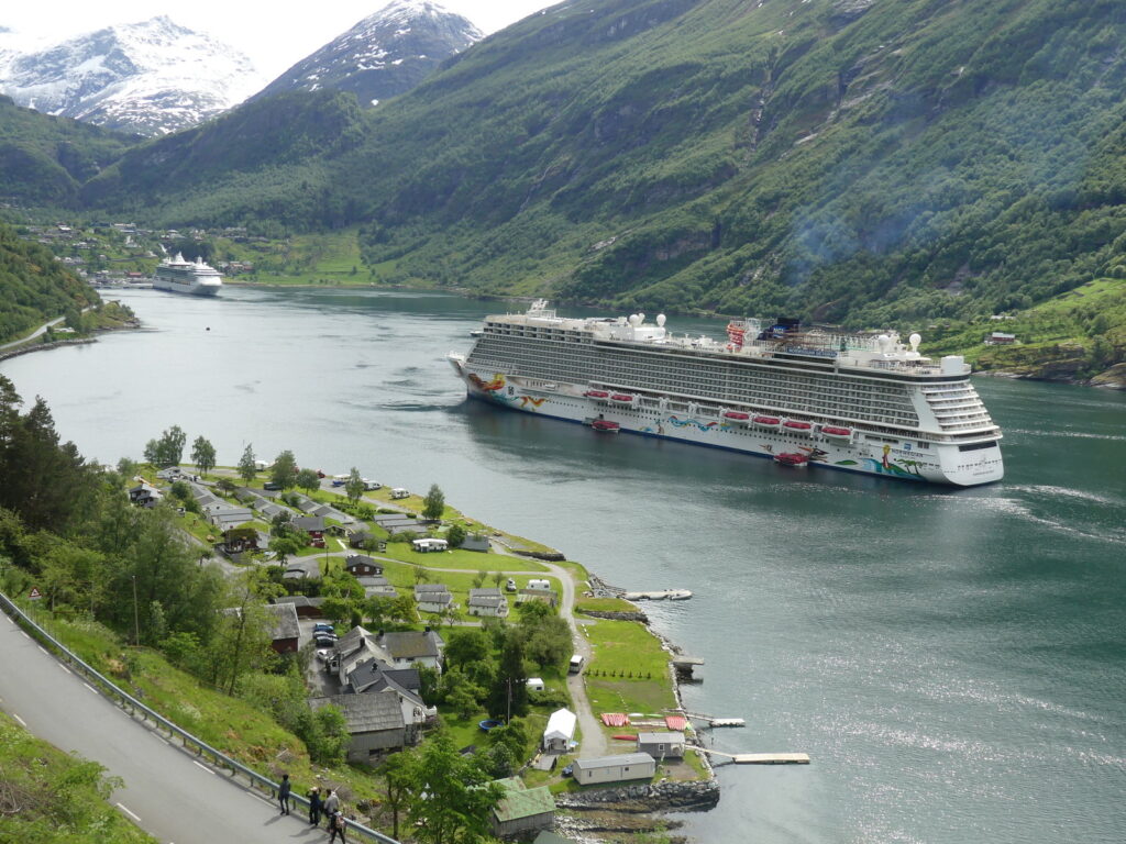 norweigan cruise itineraries