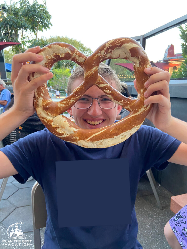 pym test kitchen giant pretzels