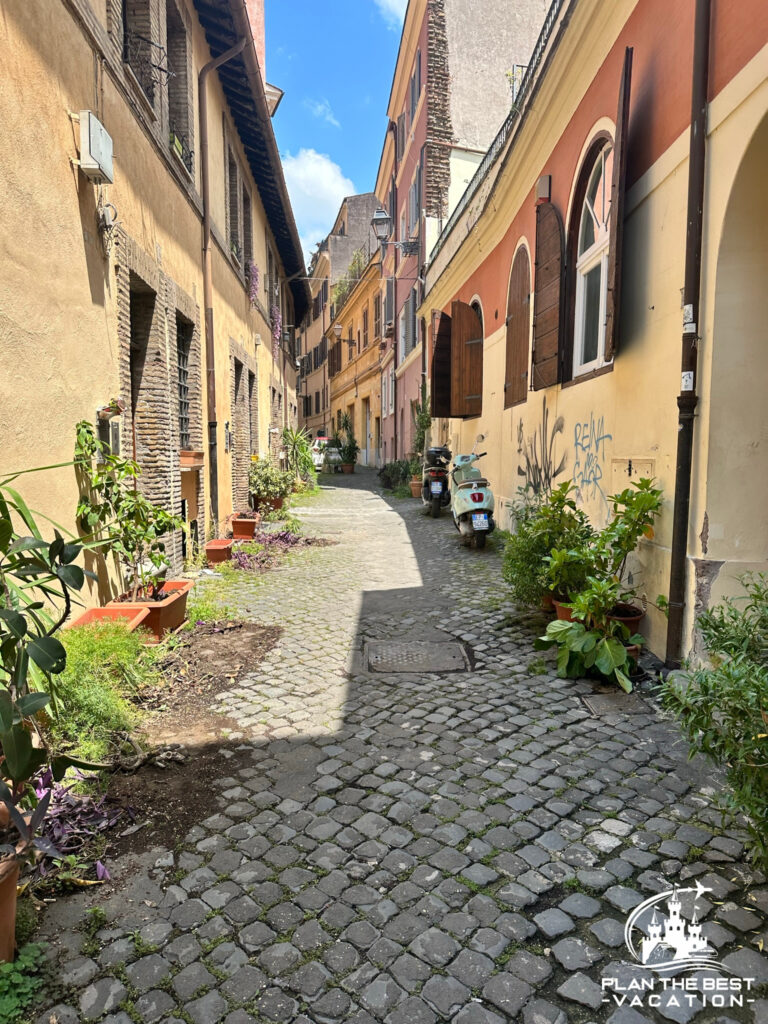 In the afternoon you get the chance to wander through historic Rome, explorig various monuments, statues, and fountains that many only dream of seeing.