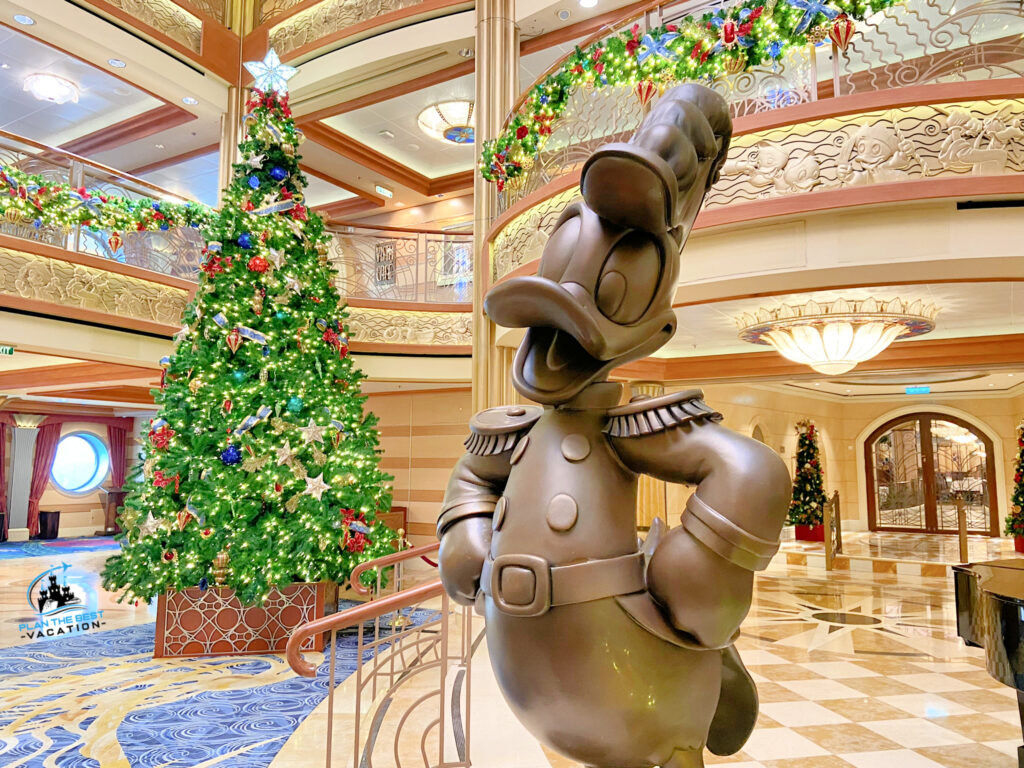 disey cruise ship christmas decorations