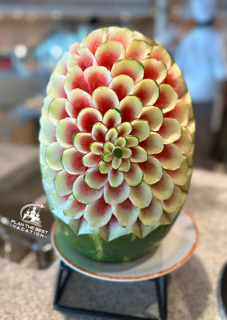 watermelon carving into a pretty flower on cruise ship