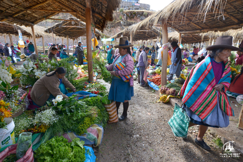 peruvian market with locals