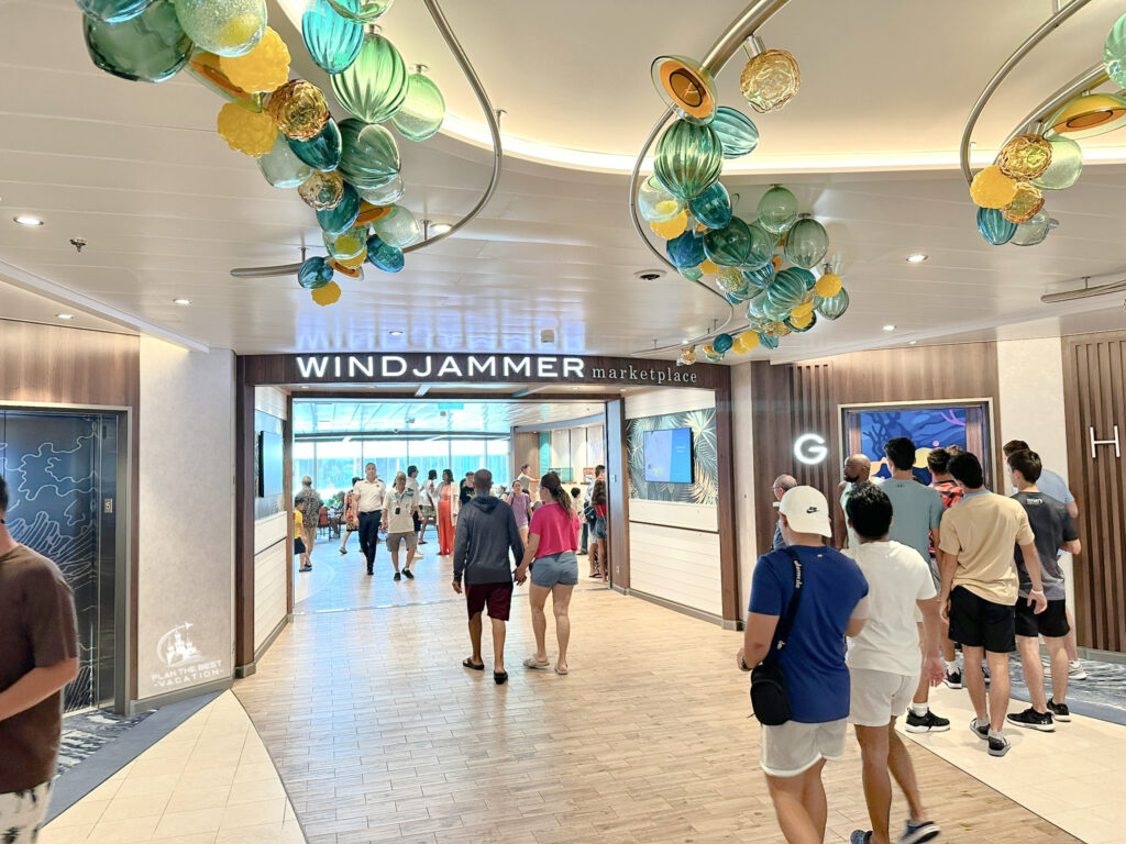 royal caribbean icon of the seas windjammer market buffet is free and fabulous