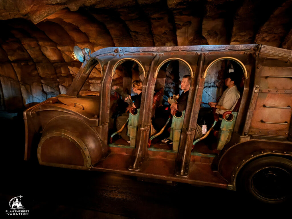 Disneysea journey to the center of the earth Disneysea journey to the center of the earth