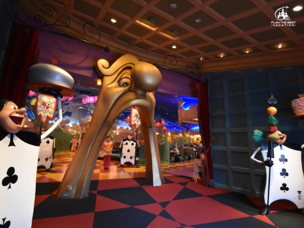 Japan Alice in Wonderland Restaurant