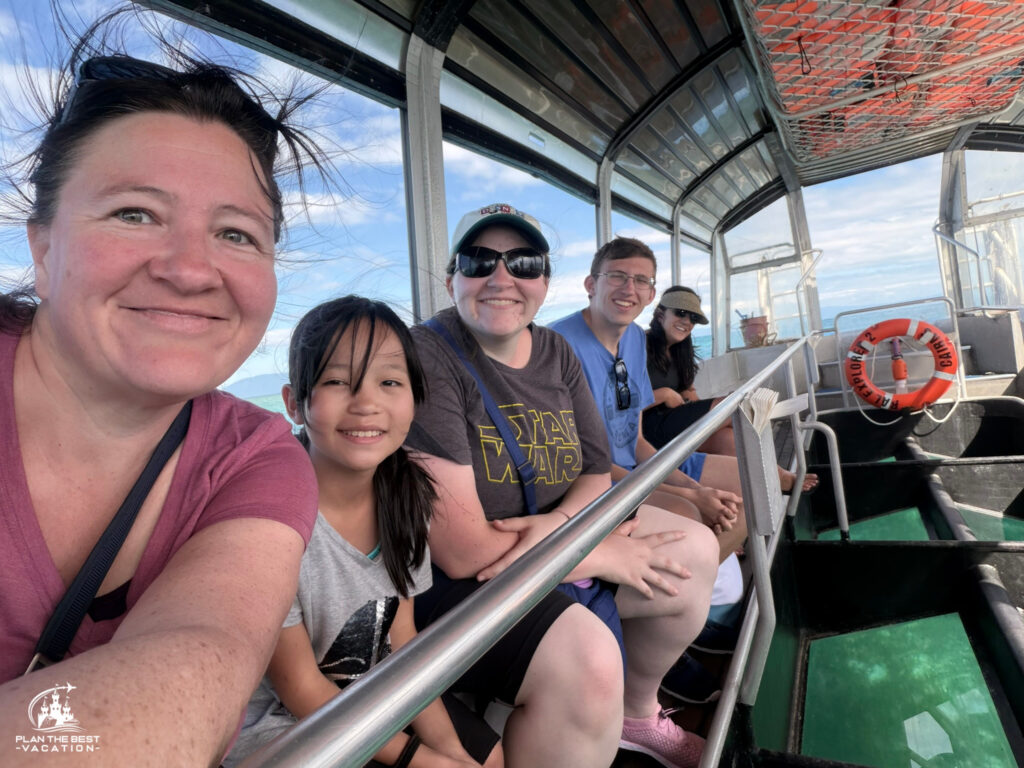 glass bottom boat to see great barrier reef