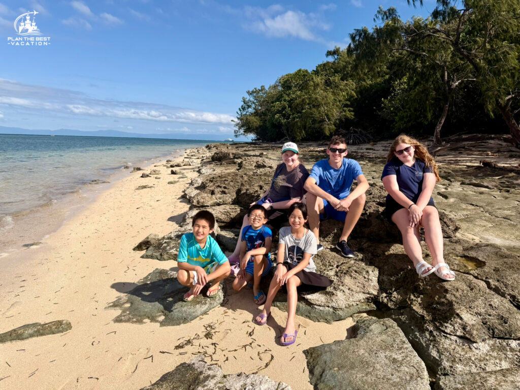 hiking around green island