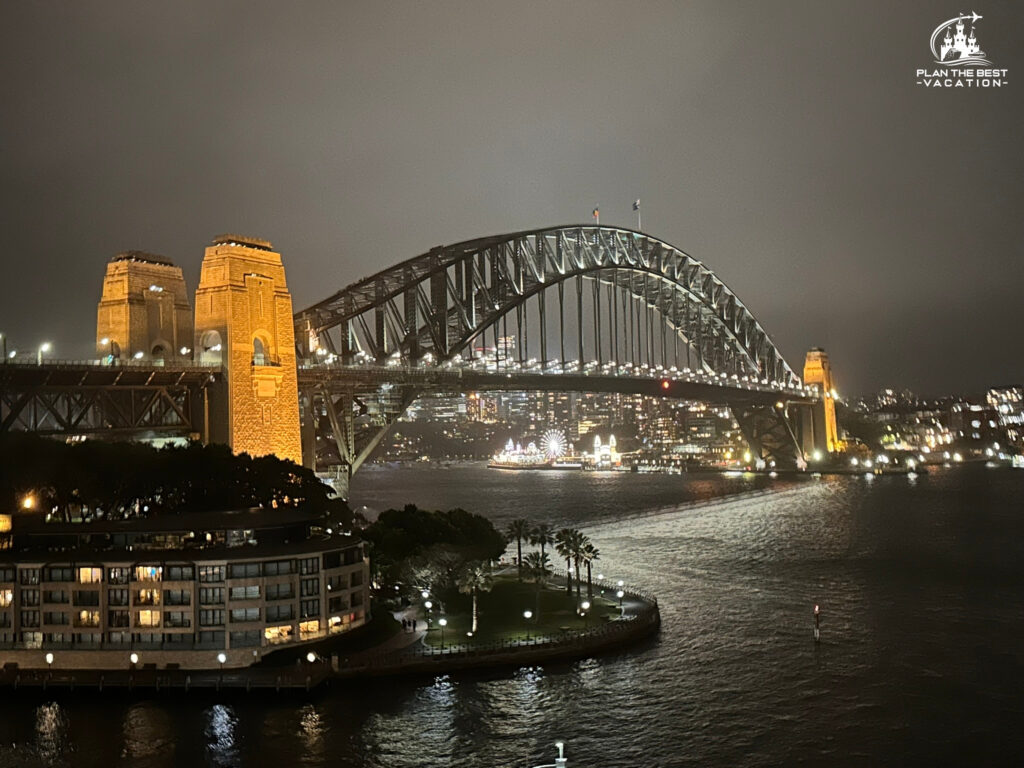 sydney harbor bridge at night