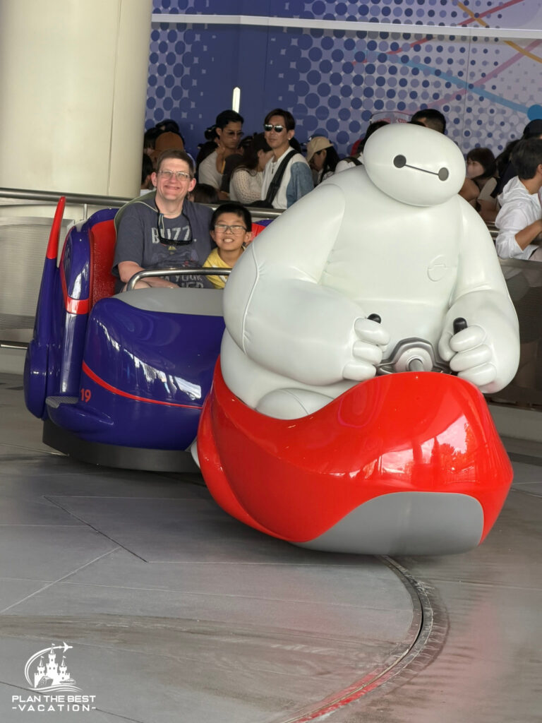 tokyo disneyland baymax happy ride