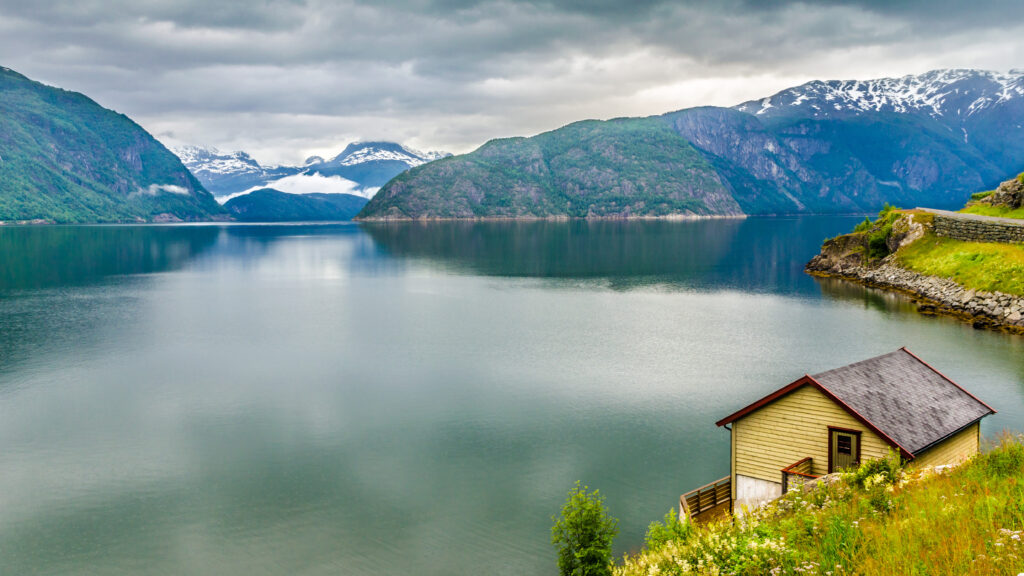 Hardangerfjords-outside-of-Bergen-Norway