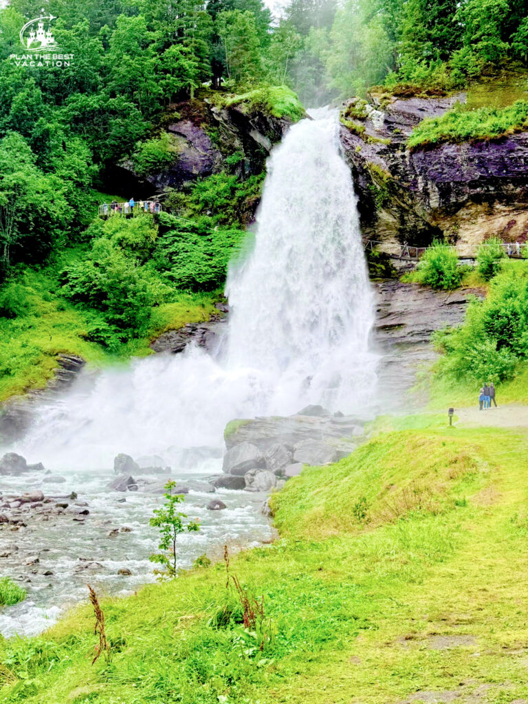 Steinsdalsfossen Waterfall