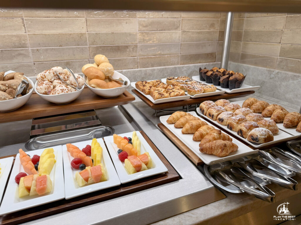 disney dream concierge breakfast 3