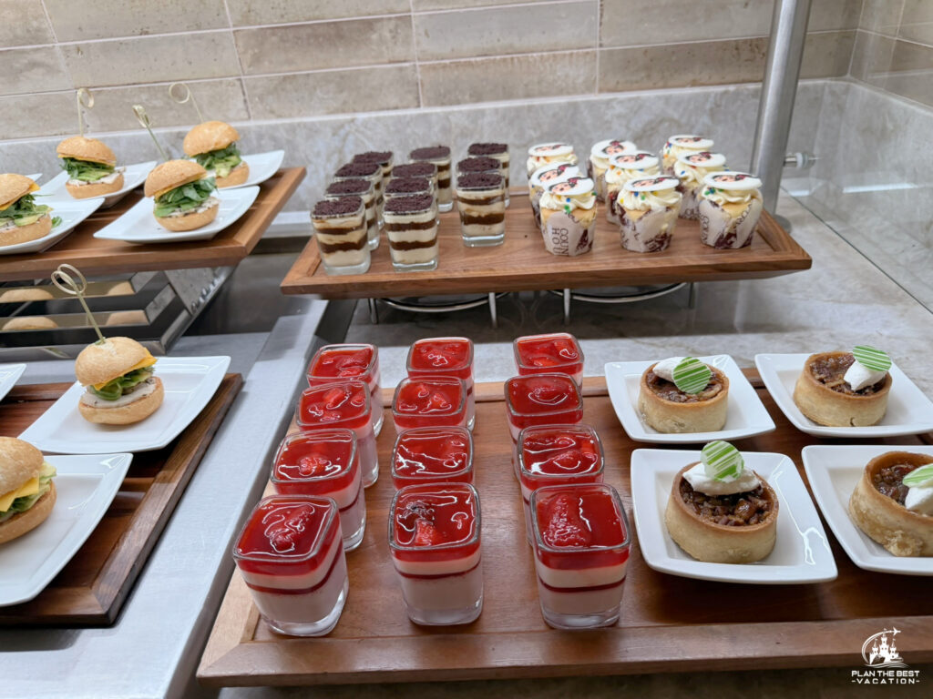 disney dream concierge midday food